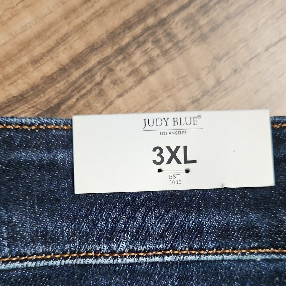 Judy Blue High Waist Dark Indigo Blue Denim Women's Shorts NWT 3XL - Picture 11 of 13